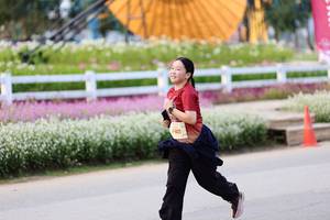 BIB: 
                            <button type="button" onclick="openModal(27851705)" class="btn btn-primary btn-sm float-right btn-popup" data-toggle="modal" data-target=".modal-high-quality">
                        <i class="fas fa-shopping-cart"></i> Add to Cart
                    </button>
                                            <button type="button" onclick="isThisMe(27851705, true)" class="btn btn-success btn-sm float-right btn-popup btn-isme hidden" data-toggle="tooltip" data-placement="bottom" title="นี่คือรูปของคุณใช่ไหม คลิกที่นี่เพื่อเอาเข้าอัลบั้ม">
                        <i class="fas fa-plus"></i> Add to album
                    </button>
                    <button type="button" onclick="isThisMe(27851705, false)" class="btn btn-warning btn-sm float-right btn-popup btn-isnotme hidden">
                        <i class="fas fa-ban"></i> Remove from album
                    </button>